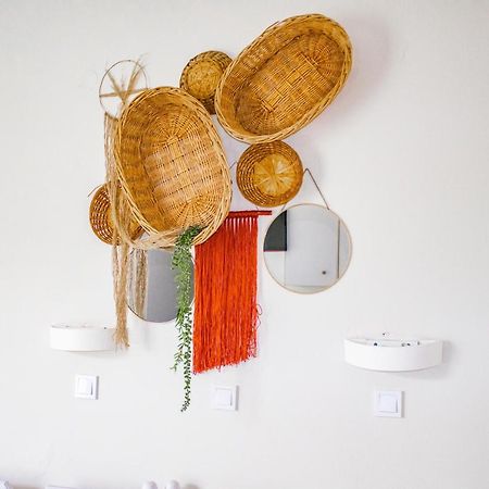 Bob'S Apartments Tolo Ngoại thất bức ảnh