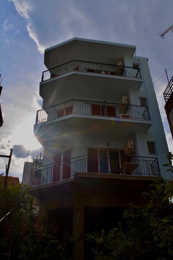 Bob'S Apartments Tolo Ngoại thất bức ảnh