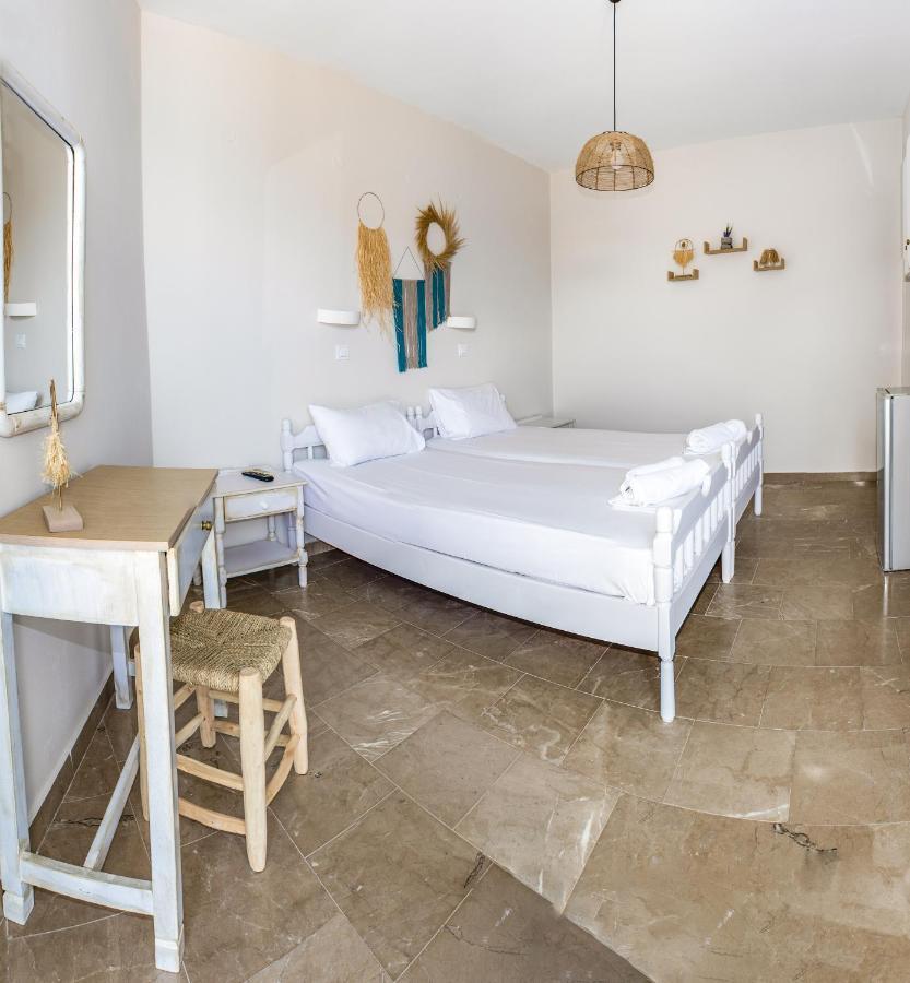 Bob'S Apartments Tolo Ngoại thất bức ảnh