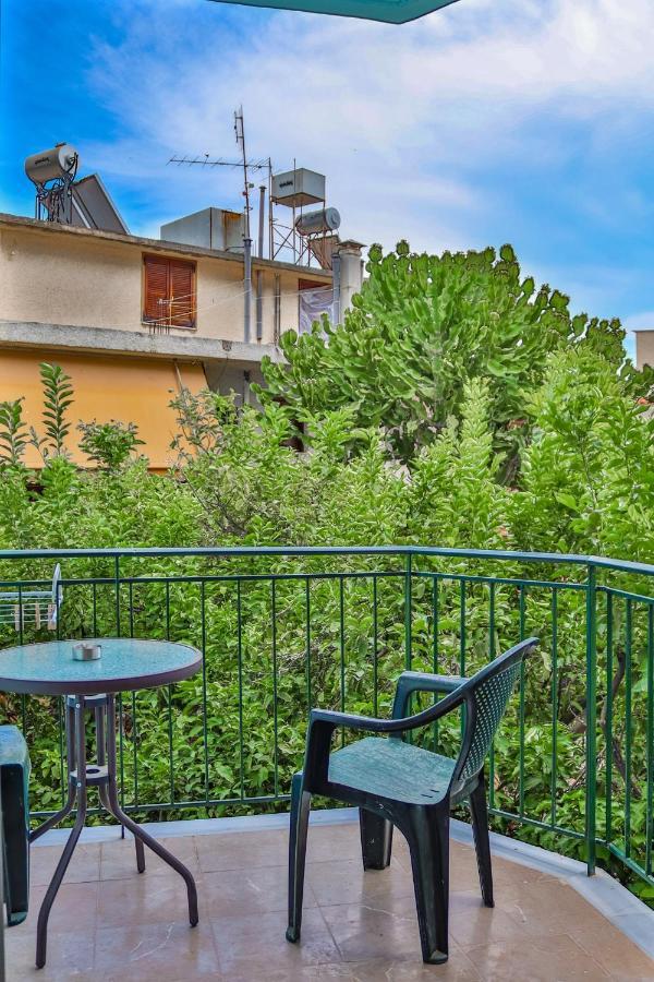 Bob'S Apartments Tolo Ngoại thất bức ảnh