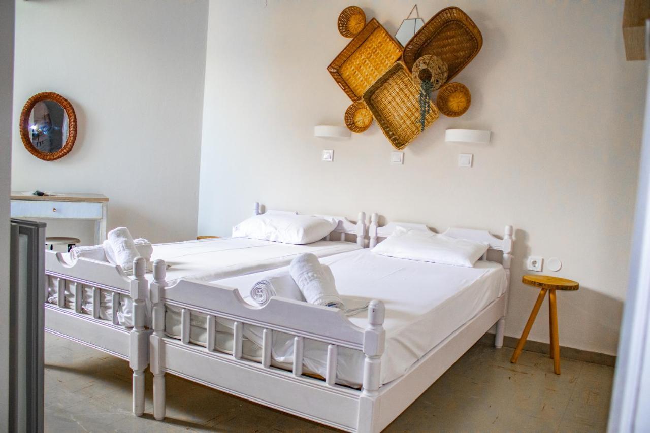 Bob'S Apartments Tolo Ngoại thất bức ảnh