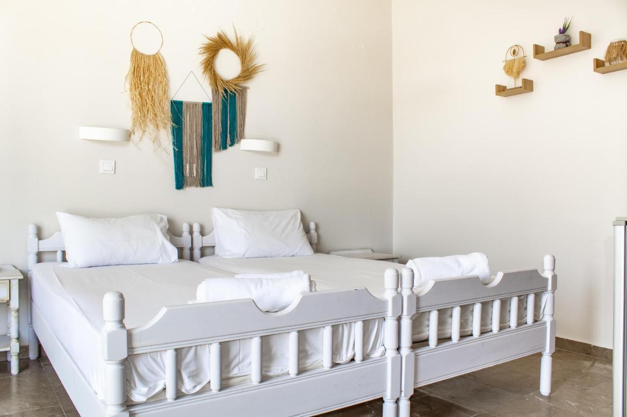 Bob'S Apartments Tolo Ngoại thất bức ảnh
